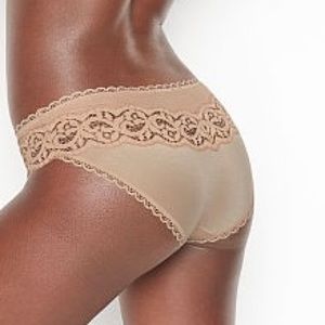 Victoria's Secret Lace Bikini Panty Medium
